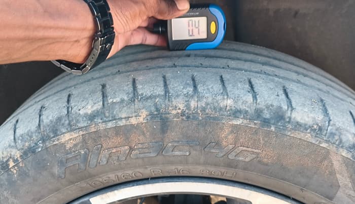 2022 Tata PUNCH CREATIVE  MT, Petrol, Manual, 1,03,251 km, tyre