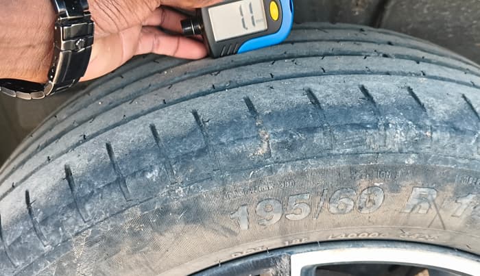 2022 Tata PUNCH CREATIVE  MT, Petrol, Manual, 1,03,251 km, tyre