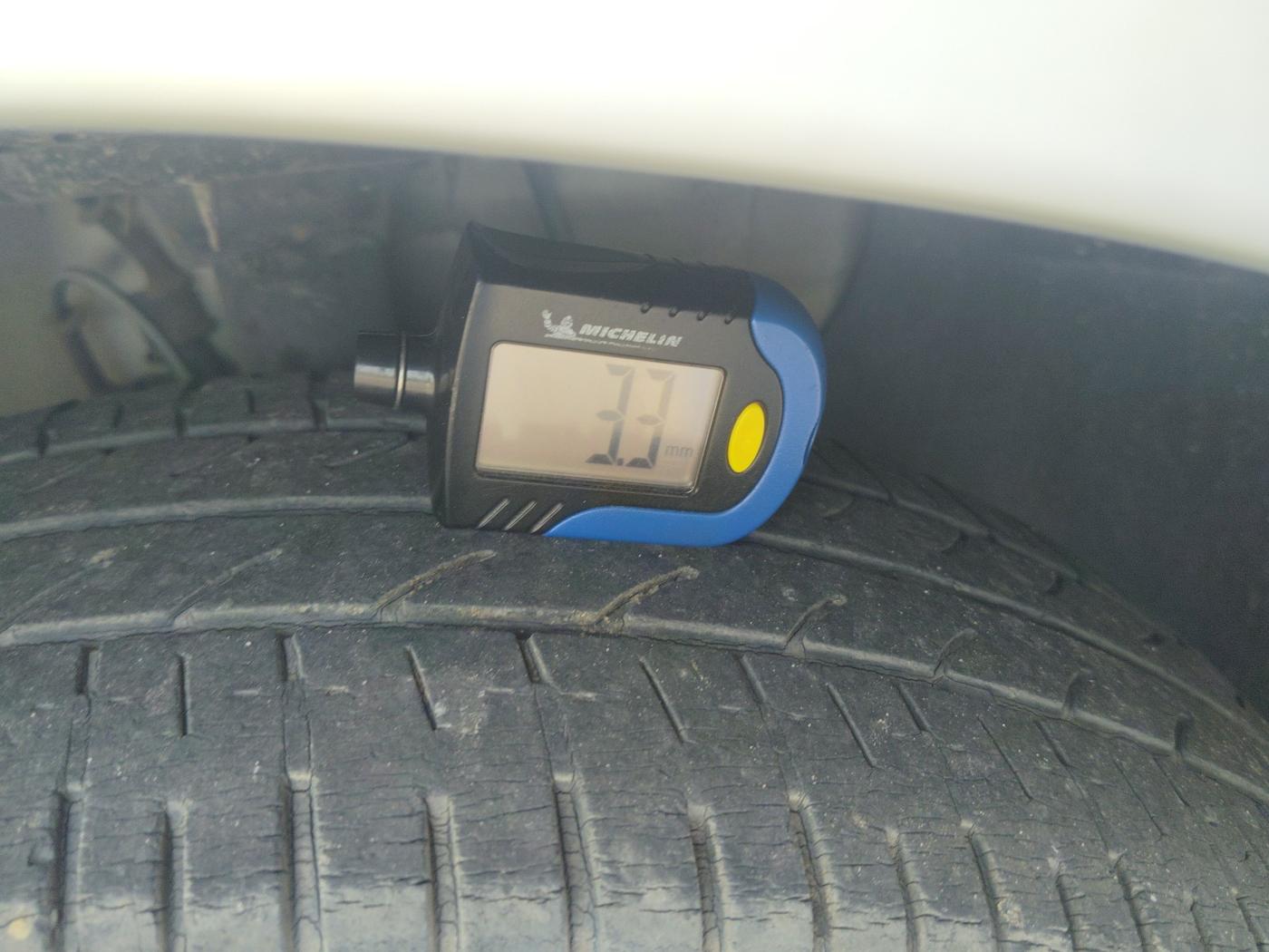 2019 Hyundai Elite i20 MAGNA PLUS 1.2, Petrol, Manual, 25,001 km, tyre