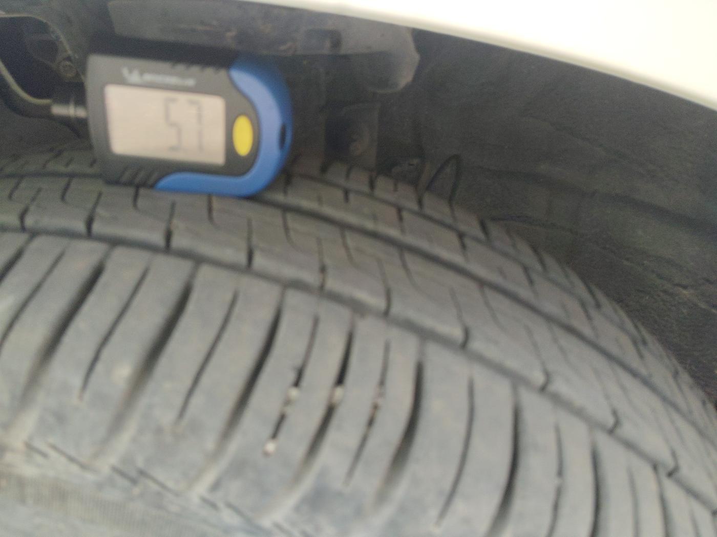2019 Hyundai Verna 1.4 EX PETROL, Petrol, Manual, 51,196 km, tyre