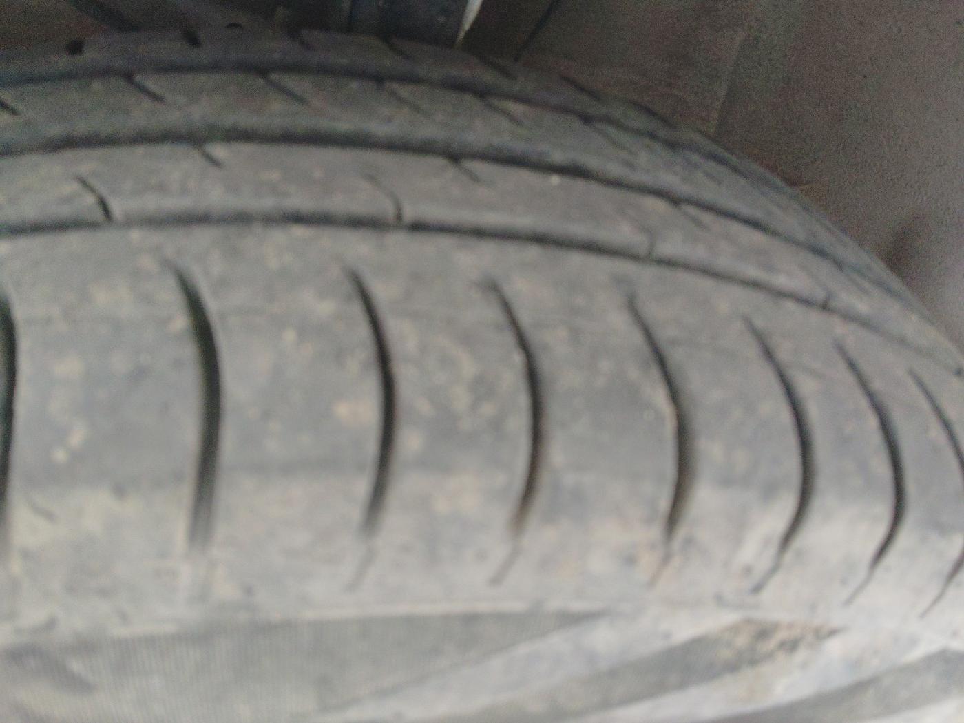 2022 Maruti Ertiga ZXI SHVS, Petrol, Manual, 67,498 km, tyre