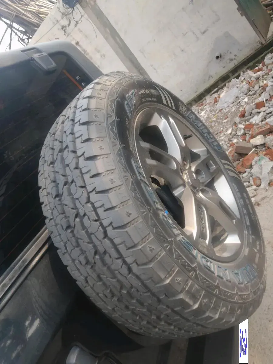 2024 Mahindra Thar LX D HT 2WD MT, Diesel, Manual, 53,313 km, tyre