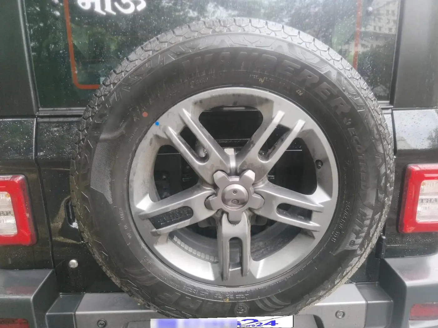 2026 Mahindra Thar LXT Diesel MT RWD, Diesel, Manual, 5,772 km, tyre