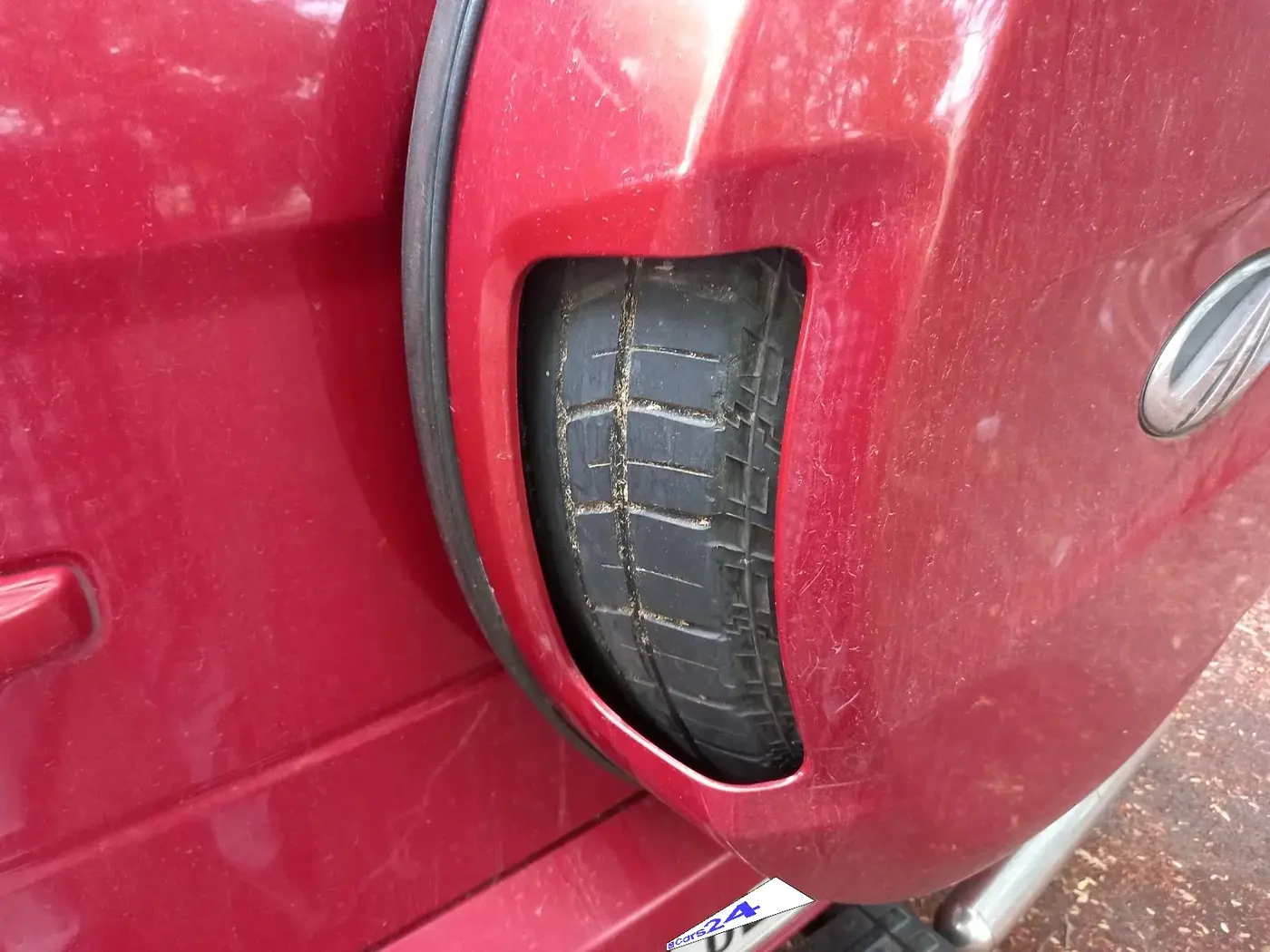 2017 Mahindra TUV300 T8, Diesel, Manual, 80,027 km, tyre