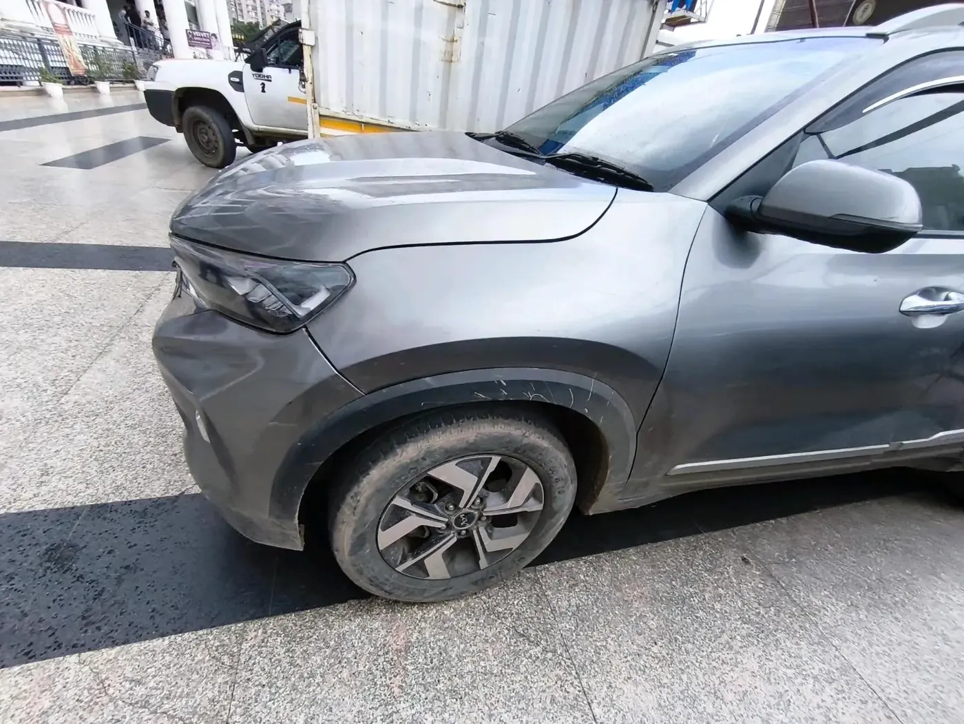 2021 KIA SONET HTX 1.0 IMT, Petrol, Manual, 77,170 km, tyre