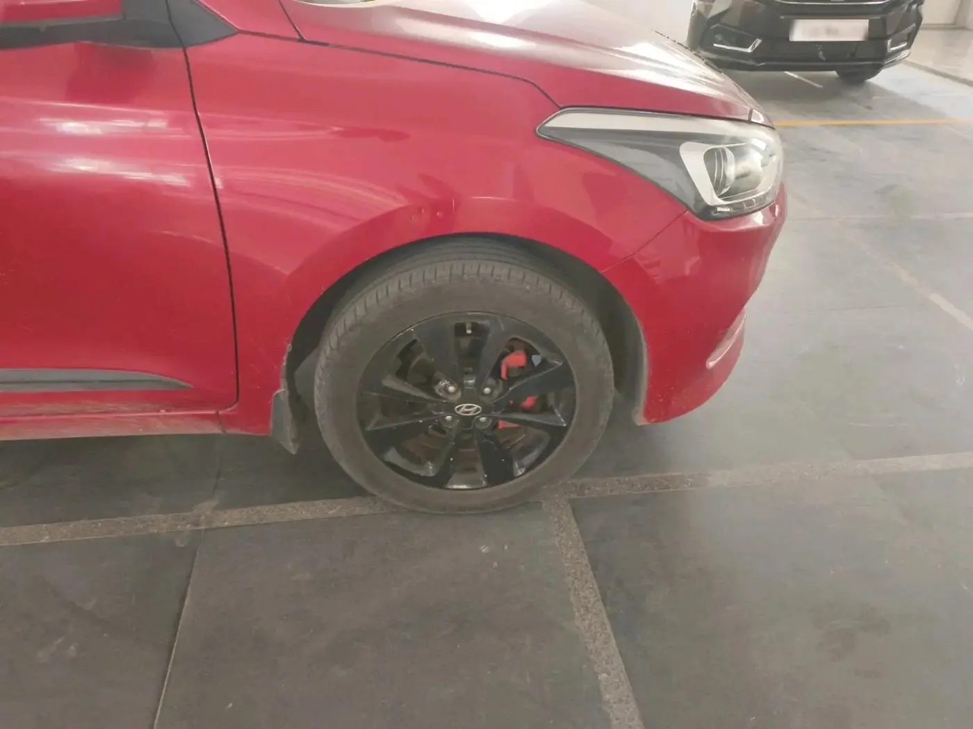 2017 Hyundai Elite i20 ASTA 1.2, Petrol, Manual, 74,208 km, tyre