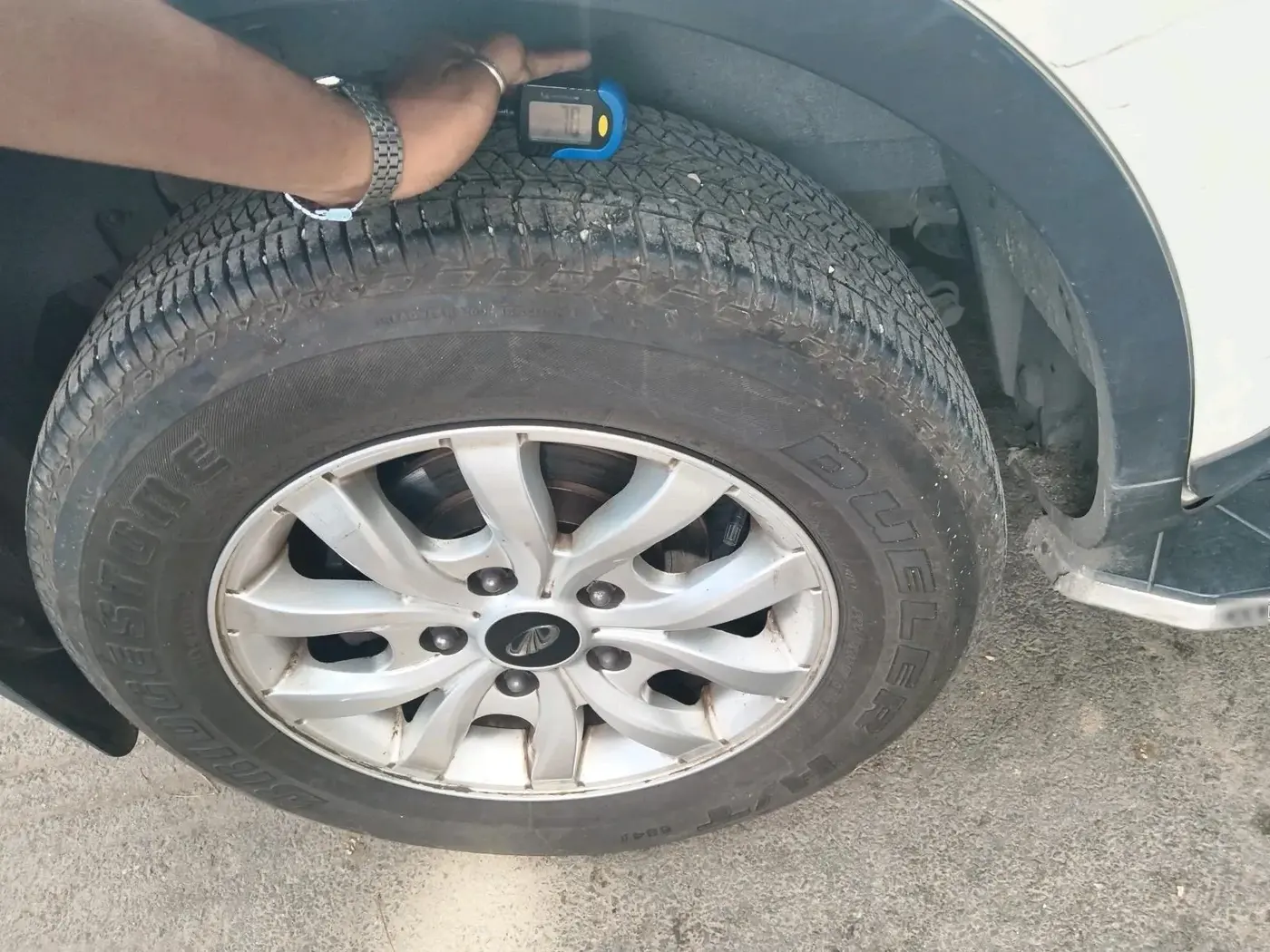 2019 Mahindra XUV500 W9, Diesel, Manual, 85,288 km, tyre