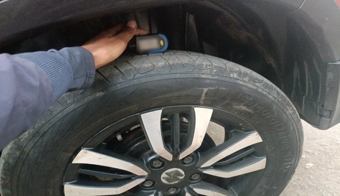 2017 Maruti Vitara Brezza VDI (O), Diesel, Manual, 65,816 km, tyre