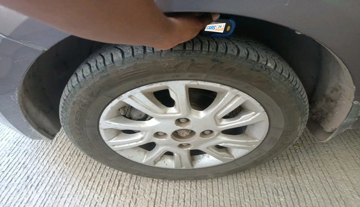 2017 Tata Tiago XZ PETROL, Petrol, Manual, 75,271 km, tyre