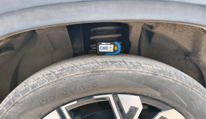 2021 Renault Kiger RXZ TURBO MT, Petrol, Manual, 75,717 km, tyre