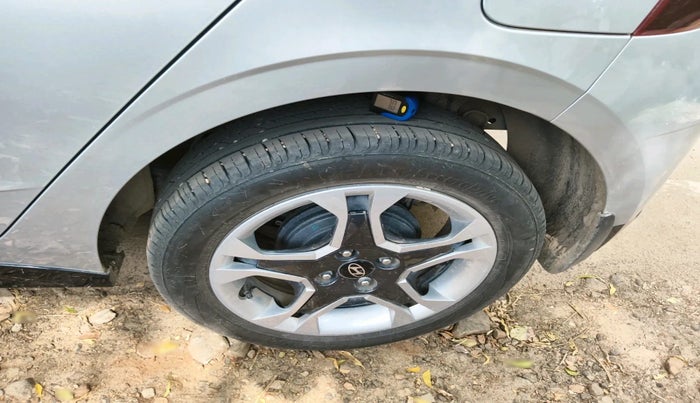 2025 Hyundai NEW I20 SPORTZ 1.2 MT, Petrol, Manual, 13,148 km, tyre