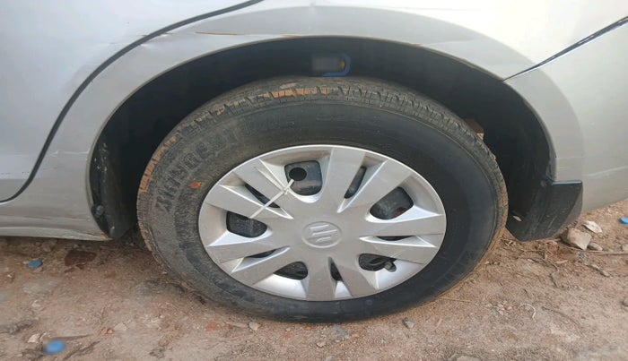 2012 Maruti Swift Dzire VXI, Petrol, Manual, 1,35,699 km, tyre