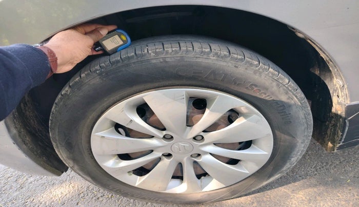 2017 Maruti Baleno DELTA PETROL 1.2, Petrol, Manual, 1,18,985 km, tyre