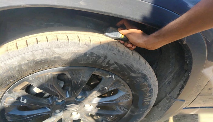 2021 Maruti Vitara Brezza ZXI, Petrol, Manual, 72,320 km, tyre