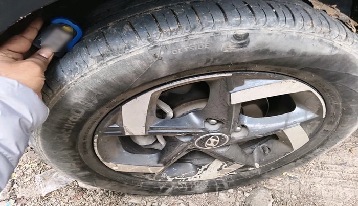 2019 Hyundai VENUE SX 1.4 CRDI, Diesel, Manual, 1,26,859 km, tyre