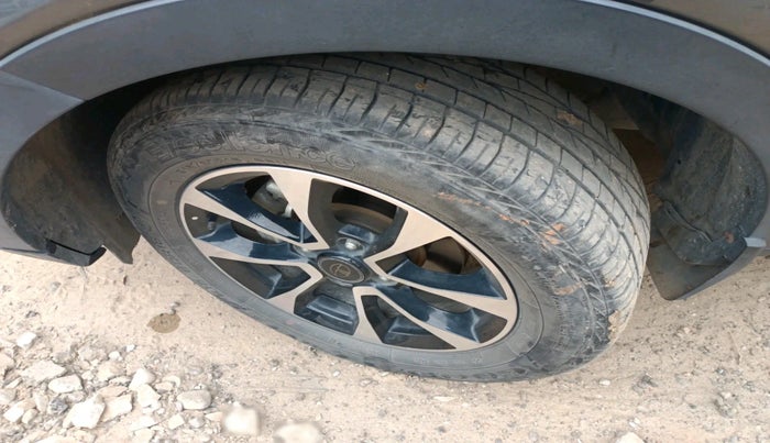 2020 Tata NEXON XZ PLUS PETROL, Petrol, Manual, 31,973 km, tyre