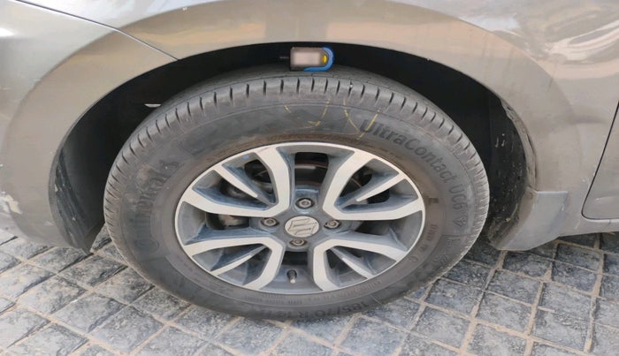 2020 Maruti Swift VXI, Petrol, Manual, 79,725 km, tyre