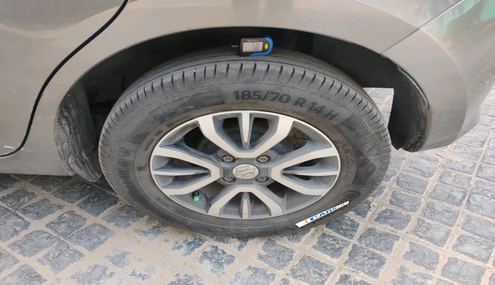 2020 Maruti Swift VXI, Petrol, Manual, 79,725 km, tyre