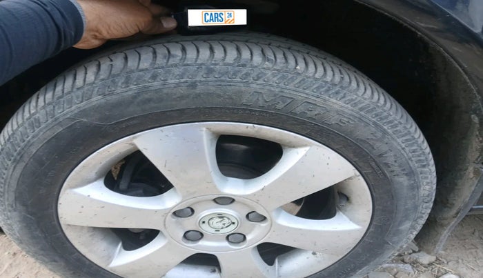 2010 Skoda Laura AMBIENTE 1.9 TDI MT, Diesel, Manual, 79,335 km, tyre