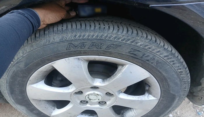 2010 Skoda Laura AMBIENTE 1.9 TDI MT, Diesel, Manual, 79,335 km, tyre