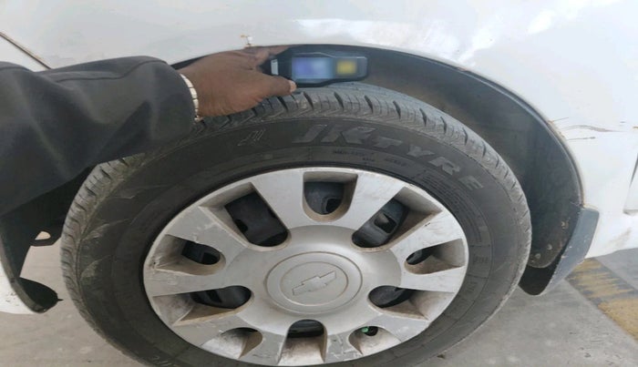 2011 Chevrolet Spark LS 1.0, Petrol, Manual, 75,326 km, tyre