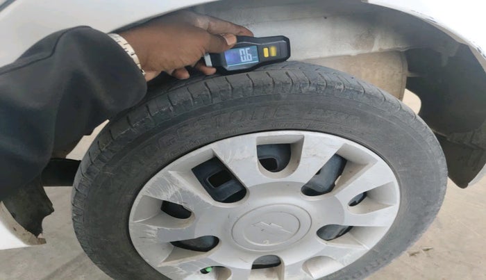 2011 Chevrolet Spark LS 1.0, Petrol, Manual, 75,326 km, tyre