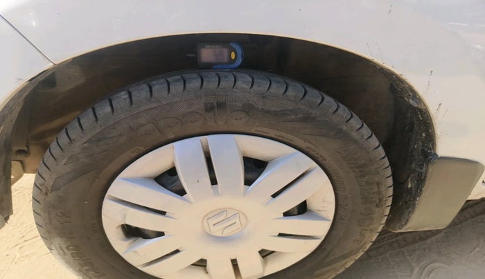 2016 Maruti Alto 800 LXI, Petrol, Manual, 85,257 km, tyre