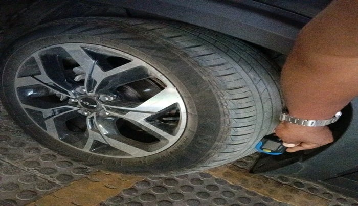 2023 KIA SELTOS  GTX PLUS 1.5 DIESEL AT, Diesel, Automatic, 25,593 km, tyre