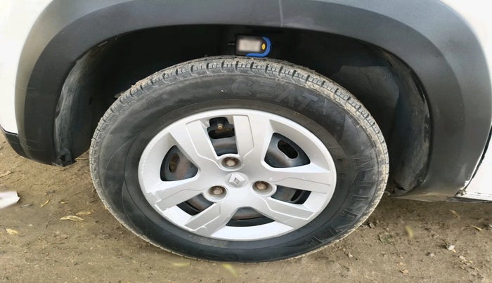 2018 Renault Kwid RXT 0.8 (O), Petrol, Manual, 33,781 km, tyre