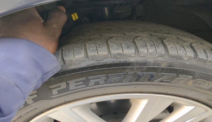 2016 Volkswagen Polo GT TSI AT, Petrol, Automatic, 1,11,408 km, tyre