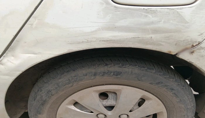 2011 Hyundai i10 MAGNA 1.2, Petrol, Manual, 1,50,118 km, tyre