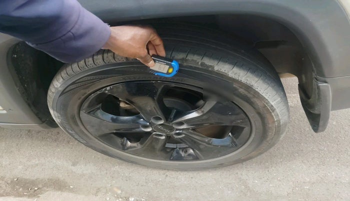 2020 Jeep Compass NIGHT EAGLE 2.0 DIESEL, Diesel, Manual, 65,991 km, tyre