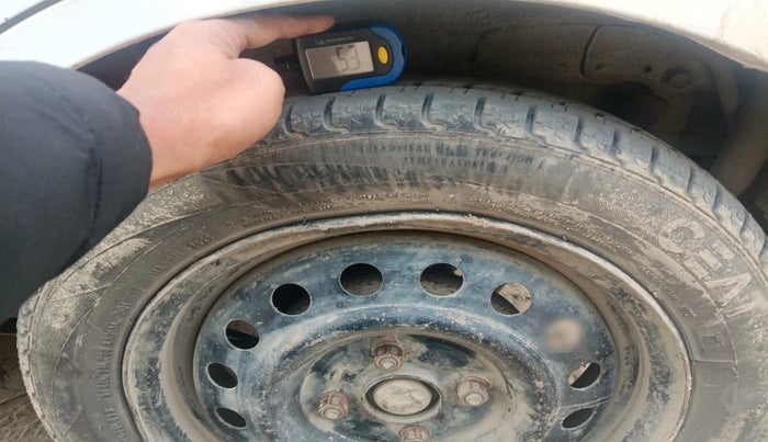 2013 Maruti Wagon R 1.0 VXI, Petrol, Manual, 1,47,626 km, tyre