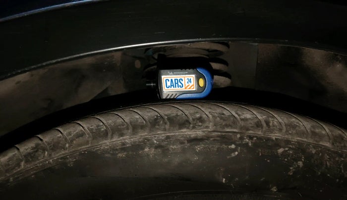 2018 Maruti S Cross ZETA 1.3, Diesel, Manual, 1,21,355 km, tyre