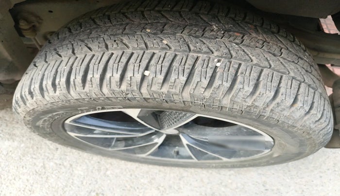 2022 Mahindra Thar LX PETROL HT 4WD AT, Petrol, Automatic, 8,335 km, tyre