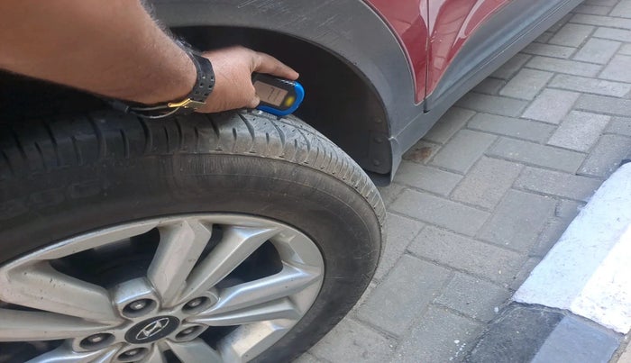 2016 Hyundai Creta SX PLUS 1.6 PETROL, Petrol, Manual, 63,030 km, tyre