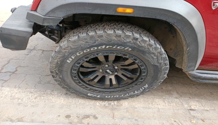 2021 Mahindra Thar LX D AT 4WD HT, Diesel, Automatic, 50,791 km, tyre