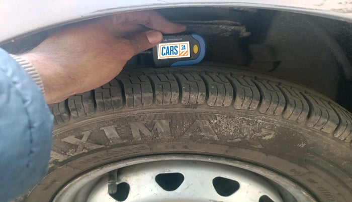 2017 Tata Tiago XE DIESEL, Diesel, Manual, 1,95,056 km, tyre