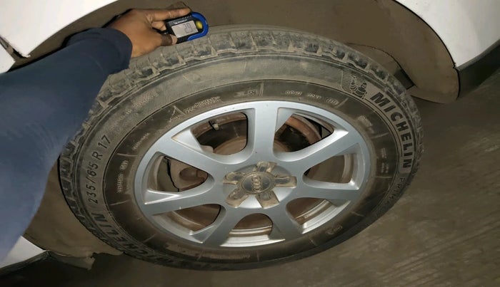 2012 Audi Q5 2.0 TDI QUATTRO, Diesel, Automatic, 91,530 km, tyre