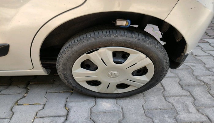 2016 Maruti Wagon R 1.0 VXI AMT, Petrol, Automatic, 11,730 km, tyre