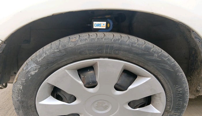 2011 Maruti Alto K10 VXI, Petrol, Manual, 70,366 km, tyre