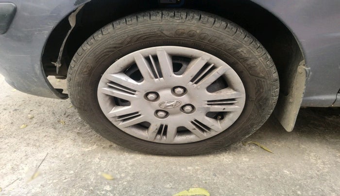 2011 Hyundai Santro Xing GLS, Petrol, Manual, 86,277 km, tyre