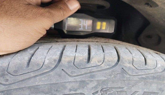 2023 MG ASTOR SAVVY 1.3 TURBO AT S RED, Petrol, Automatic, 31,618 km, tyre