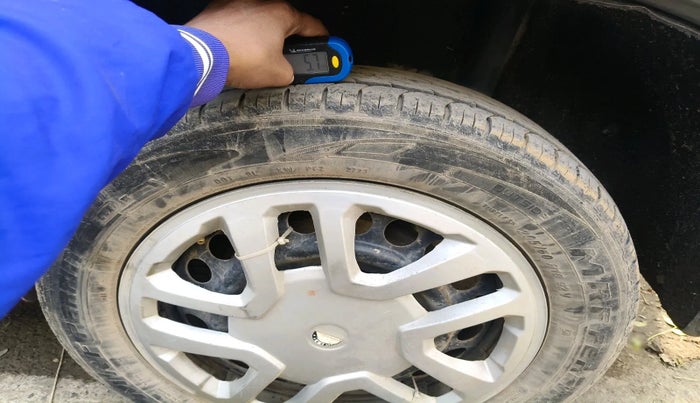 2017 Maruti Vitara Brezza VDI, Diesel, Manual, 48,200 km, tyre