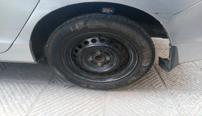 2014 Honda City 1.5L I-VTEC S MT, Petrol, Manual, 99,614 km, tyre