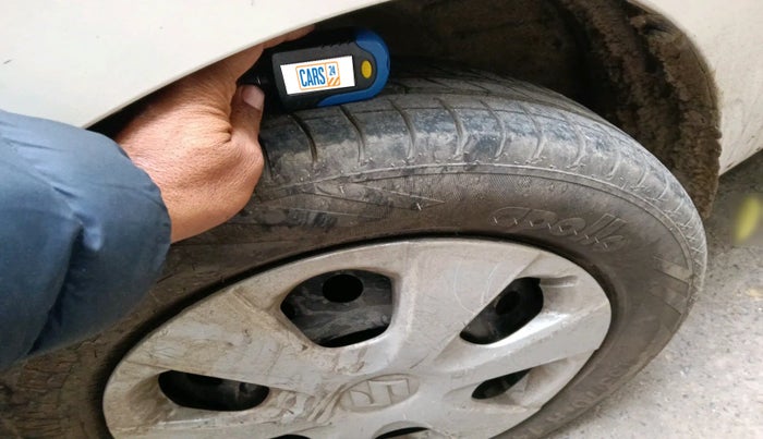 2017 Maruti Wagon R 1.0 VXI, Petrol, Manual, 47,200 km, tyre