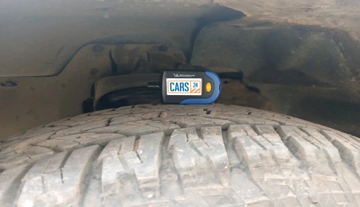 2018 Mahindra Scorpio S7, Diesel, Manual, 1,21,889 km, tyre