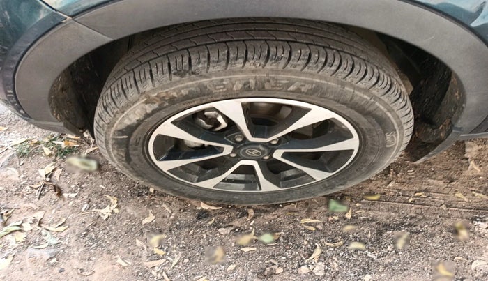 2020 Tata NEXON EV XZ PLUS LUX, Electric, Automatic, 8,482 km, tyre