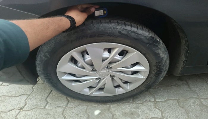 2022 Maruti Baleno SIGMA PETROL 1.2, Petrol, Manual, 33,900 km, tyre