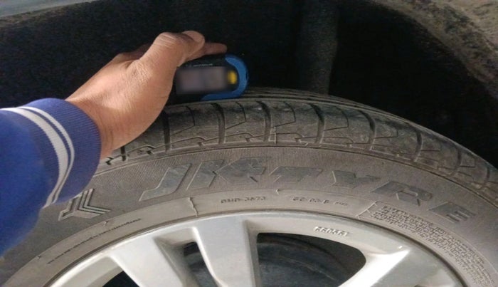 2017 Maruti Vitara Brezza ZDI, Diesel, Manual, 62,468 km, tyre